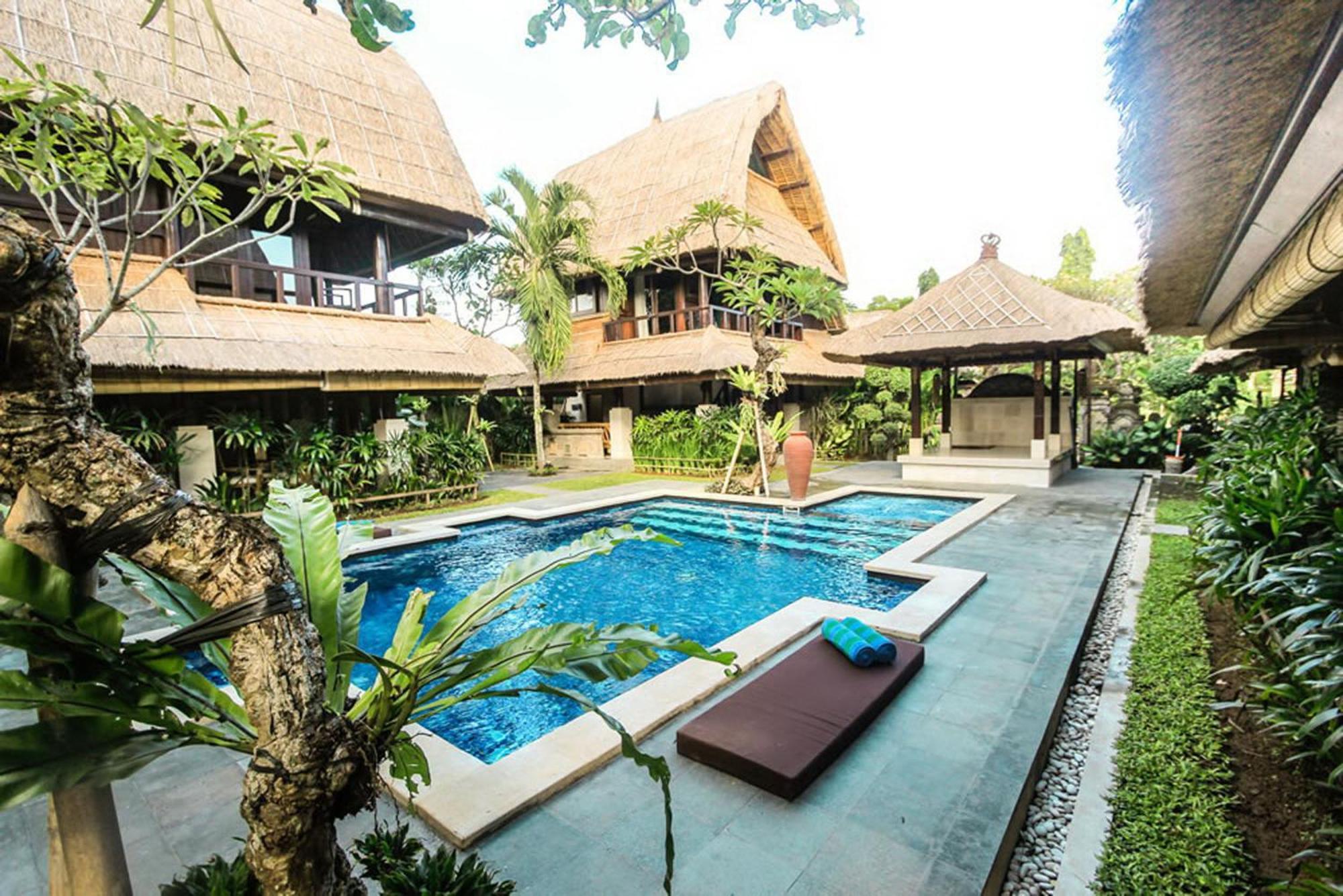 Radiant Jepun Villa Legian Exterior foto