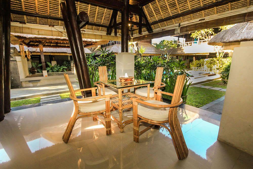Radiant Jepun Villa Legian Exterior foto